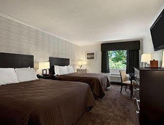 ทราเวลลอดจ์ ฮับบาร์ด โอไฮโอ Hotel Hubbard ภายนอก รูปภาพ